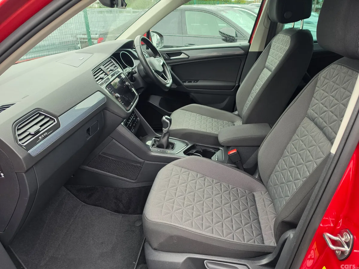 Volkswagen Tiguan SUV, Diesel, 2022, Red