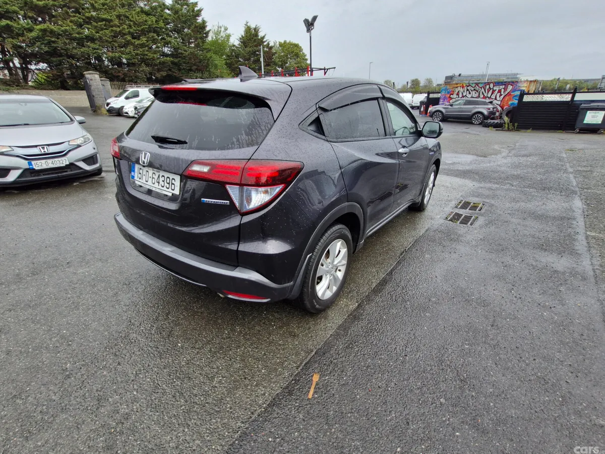 Honda Vezel MPV, Petrol Hybrid, 2015, Grey