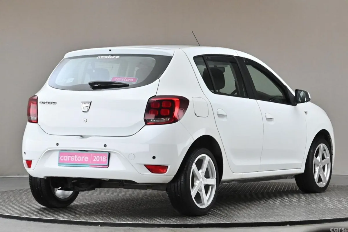 Dacia Sandero Hatchback, Petrol, 2018, White