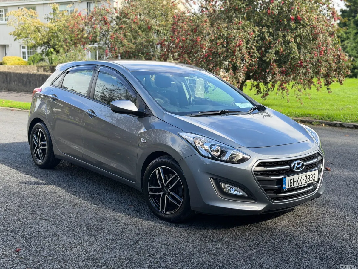 Hyundai i30 Hatchback, Petrol, 2016, Grey