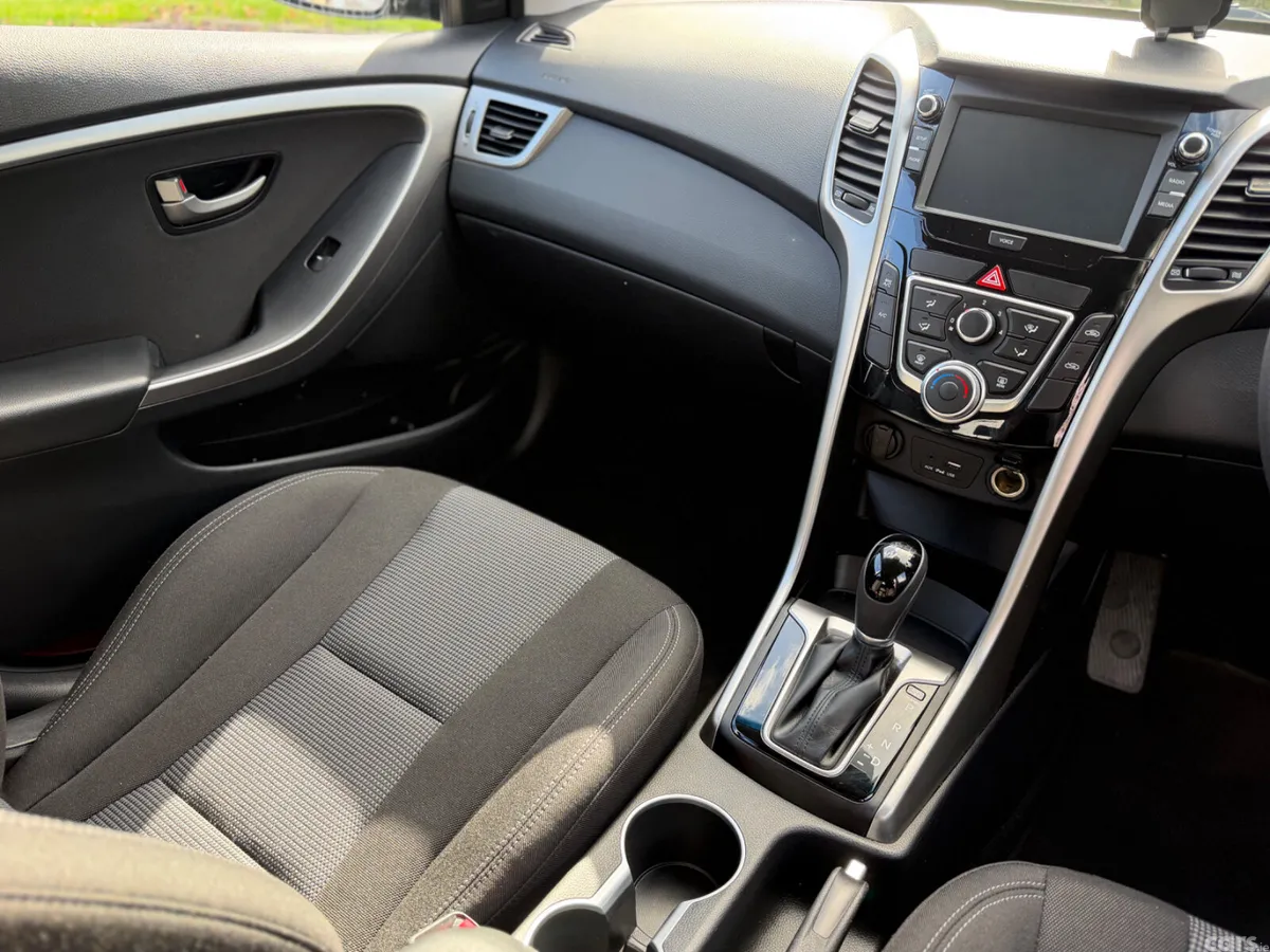 Hyundai i30 Hatchback, Petrol, 2016, Grey
