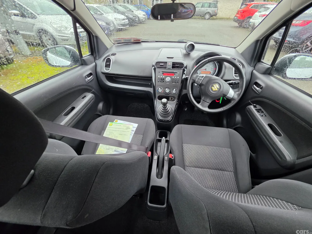 Suzuki Splash Hatchback, Petrol, 2013, White