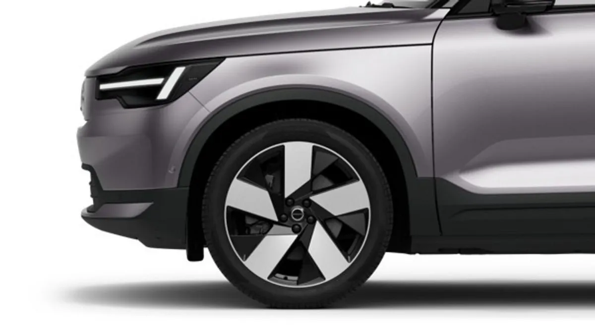 Volvo EC40 SUV, Electric, 2027, Silver