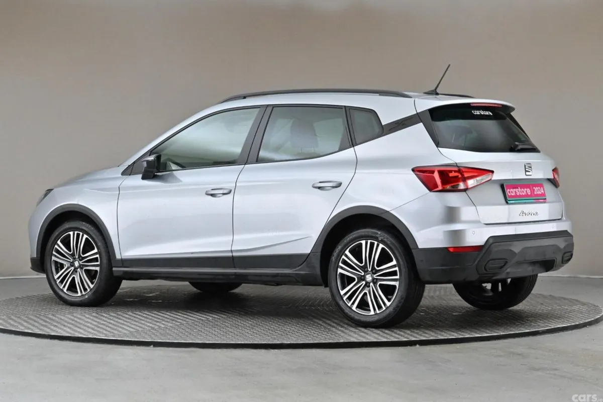 SEAT Arona SUV, Petrol, 2024, Silver