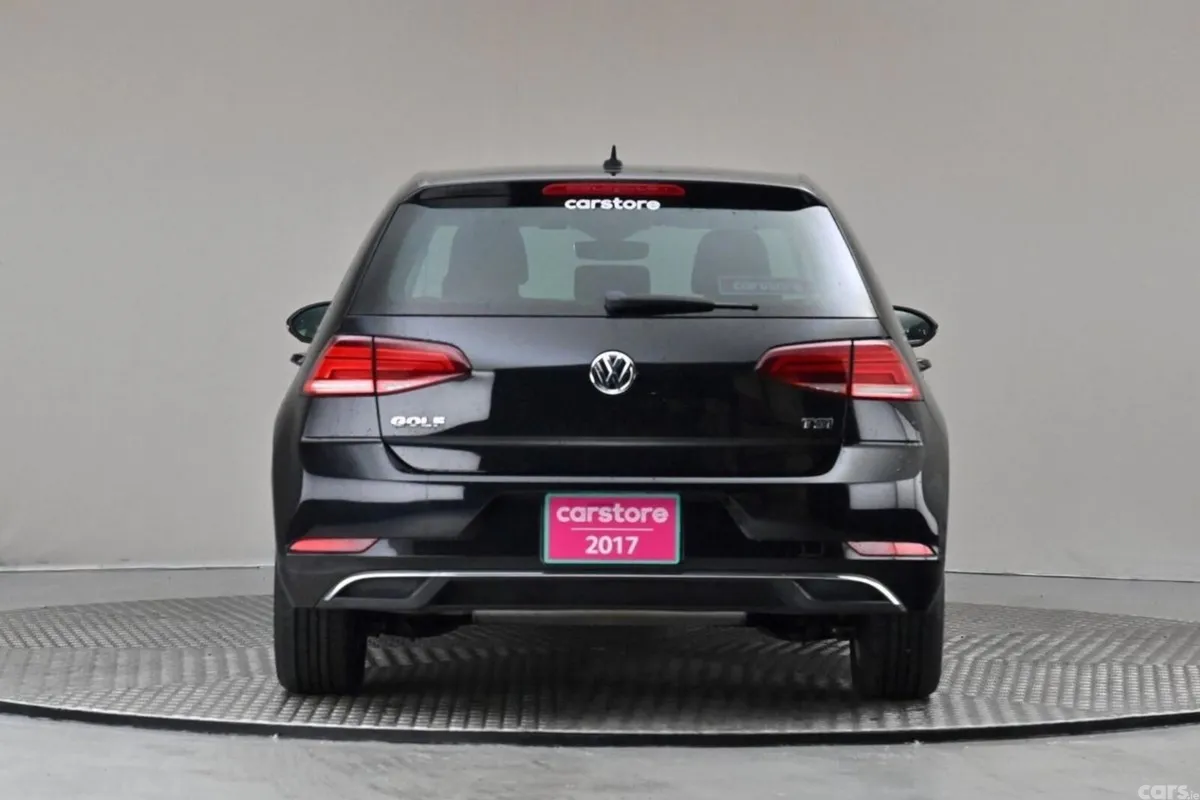 Volkswagen Golf Hatchback, Petrol, 2017, Black