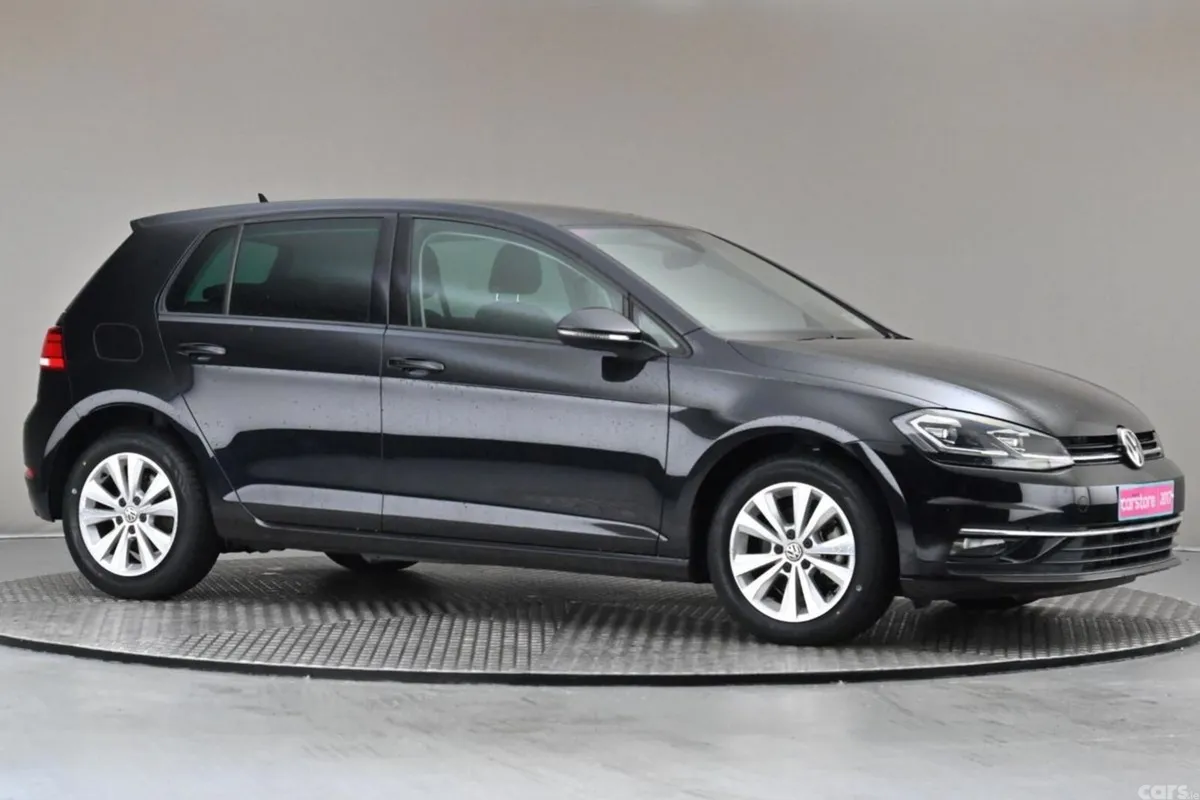 Volkswagen Golf Hatchback, Petrol, 2017, Black