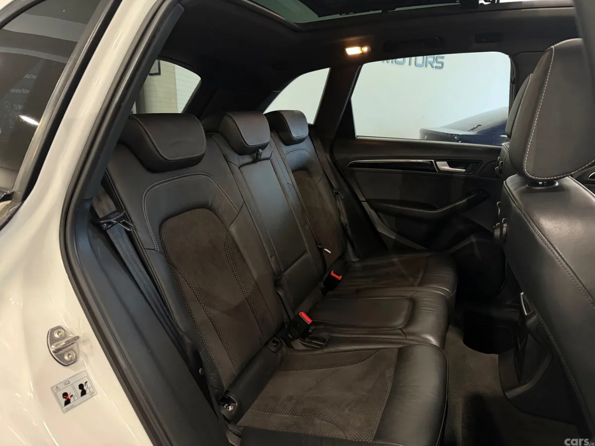 Audi Q5 SUV, Diesel, 2015, White