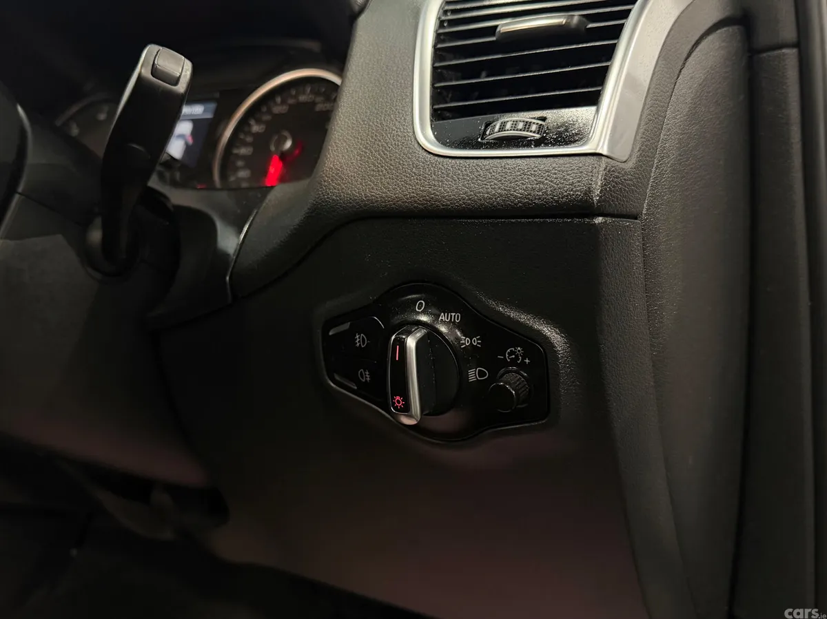 Audi Q5 SUV, Diesel, 2015, White