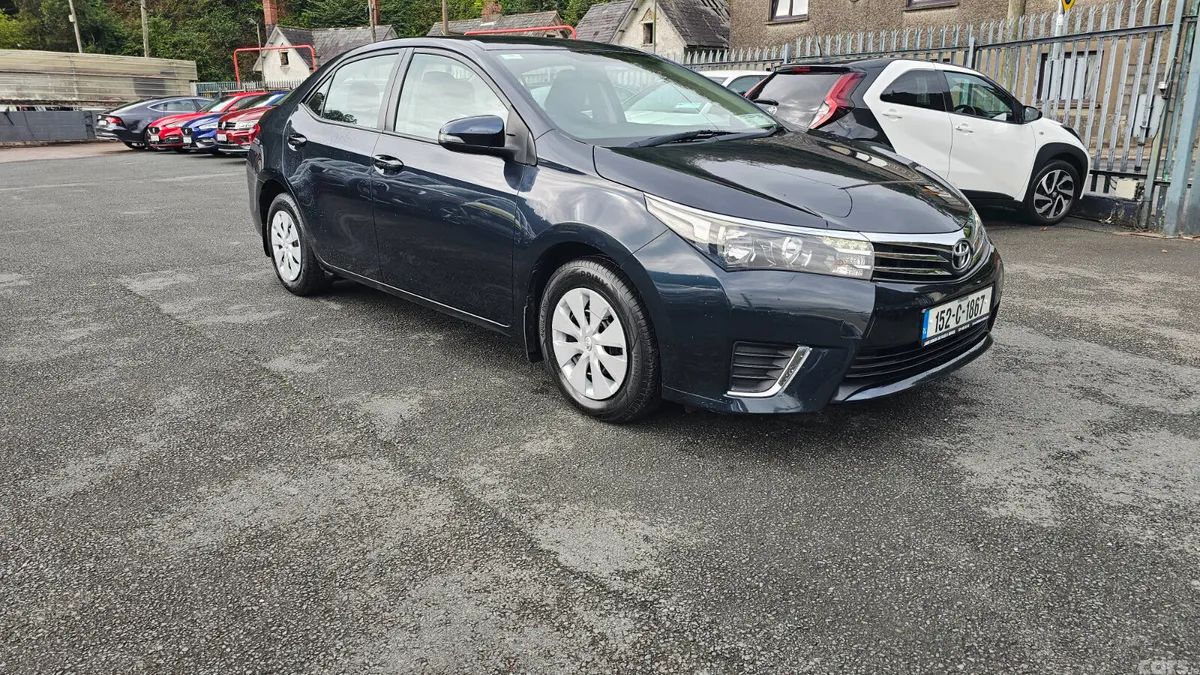 Toyota Corolla Saloon, Diesel, 2015, Black