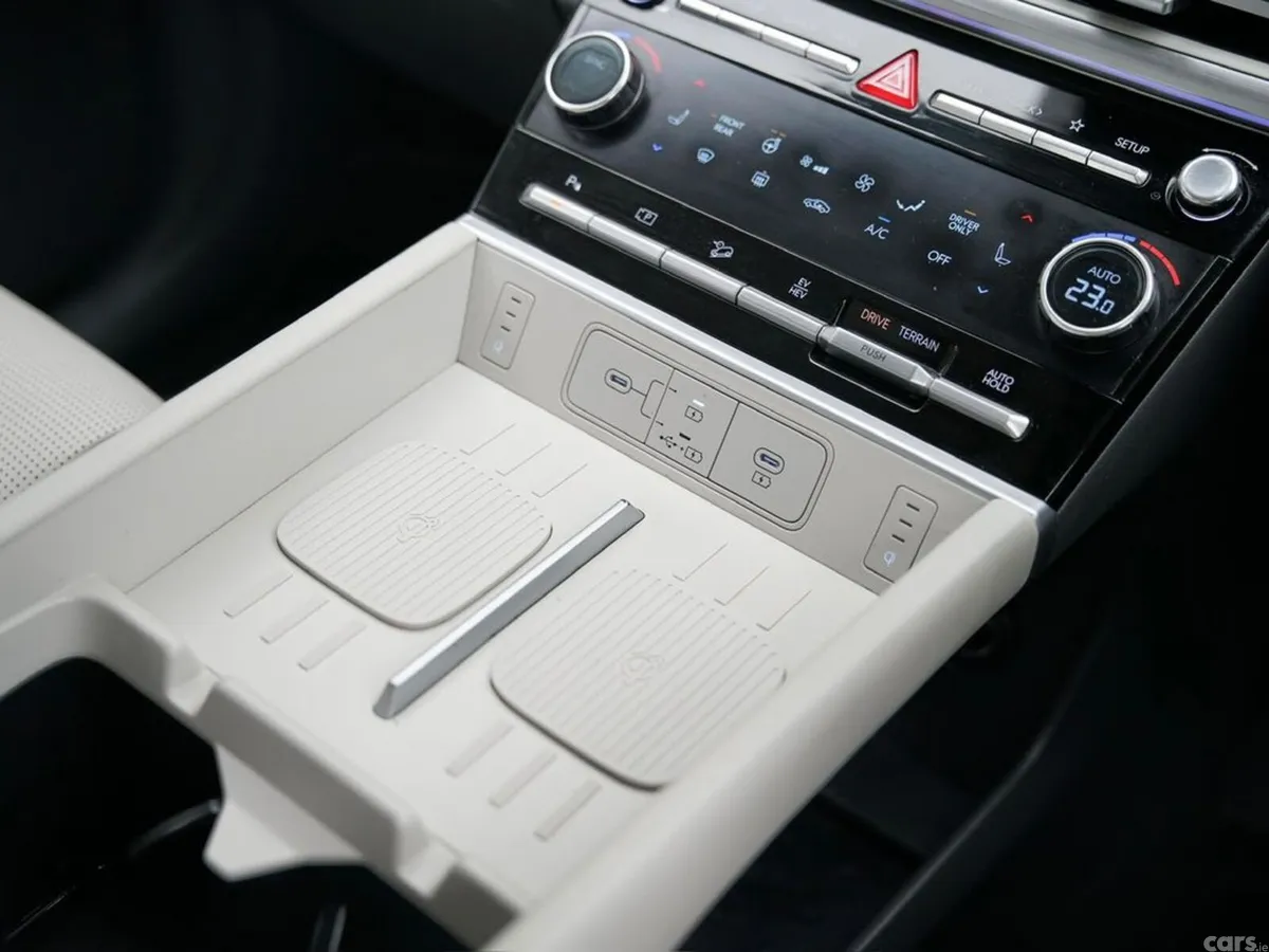 Hyundai Santa Fe SUV, Petrol Plug-in Hybrid, 2025, White