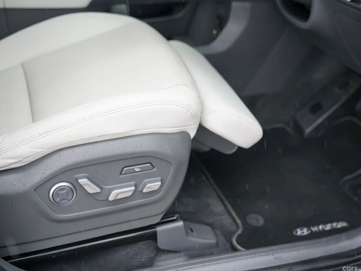 Hyundai Santa Fe SUV, Petrol Plug-in Hybrid, 2025, White
