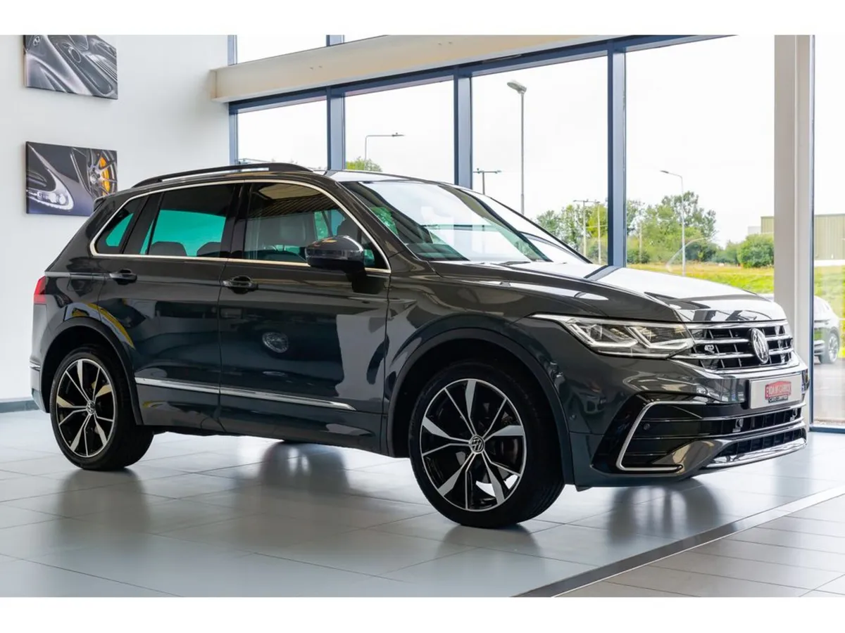 Volkswagen Tiguan Estate, Petrol Plug-in Hybrid, 2023, Grey