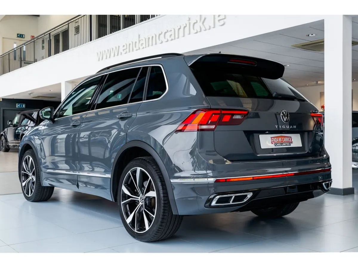 Volkswagen Tiguan Estate, Petrol Plug-in Hybrid, 2023, Grey