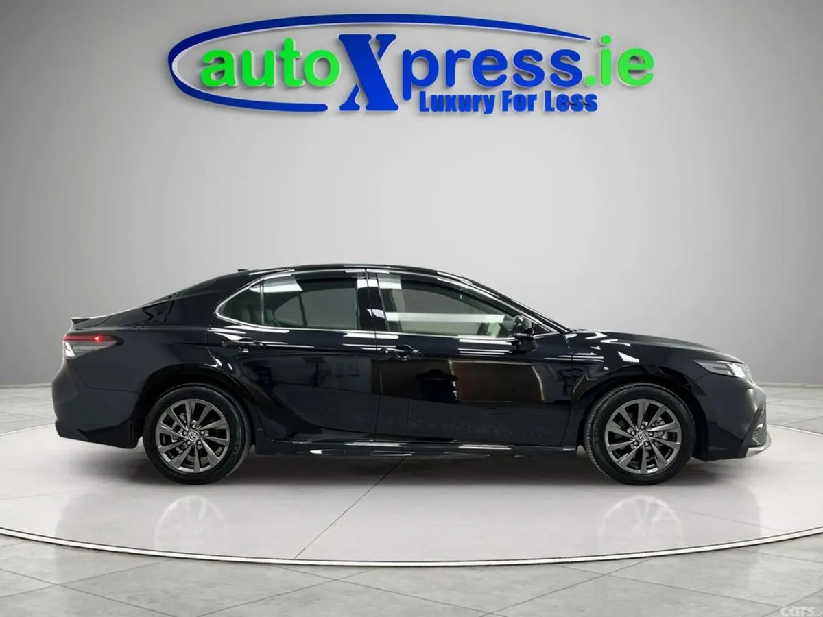 Toyota Camry Saloon, Petrol Hybrid, 2023, Black