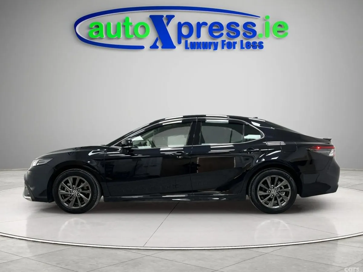 Toyota Camry Saloon, Petrol Hybrid, 2023, Black