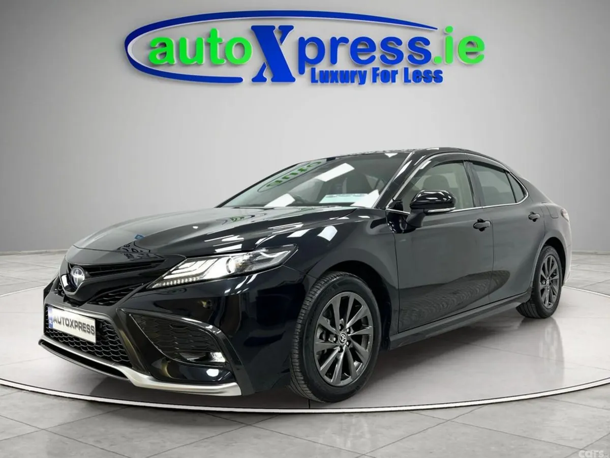 Toyota Camry Saloon, Petrol Hybrid, 2023, Black