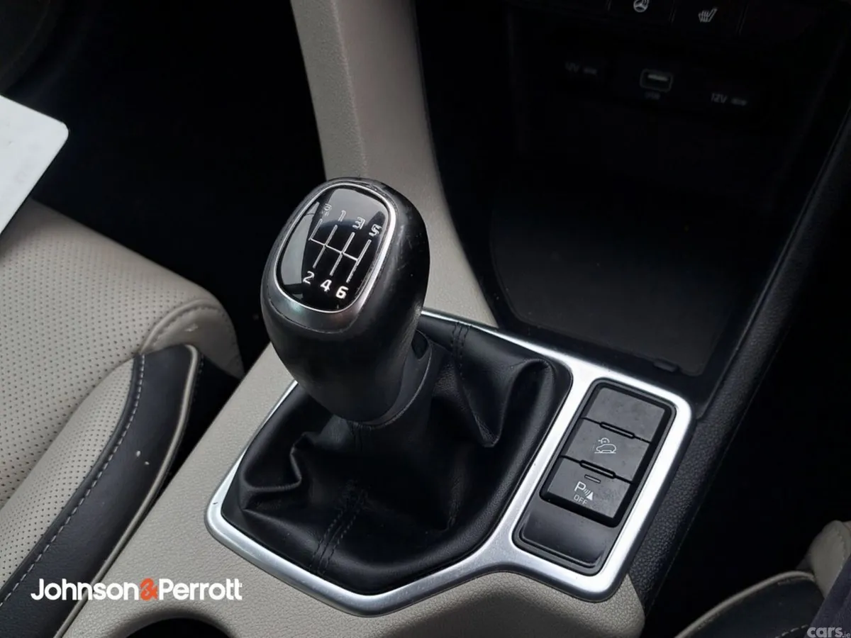 Kia Sportage SUV, Diesel Hybrid, 2021, Grey