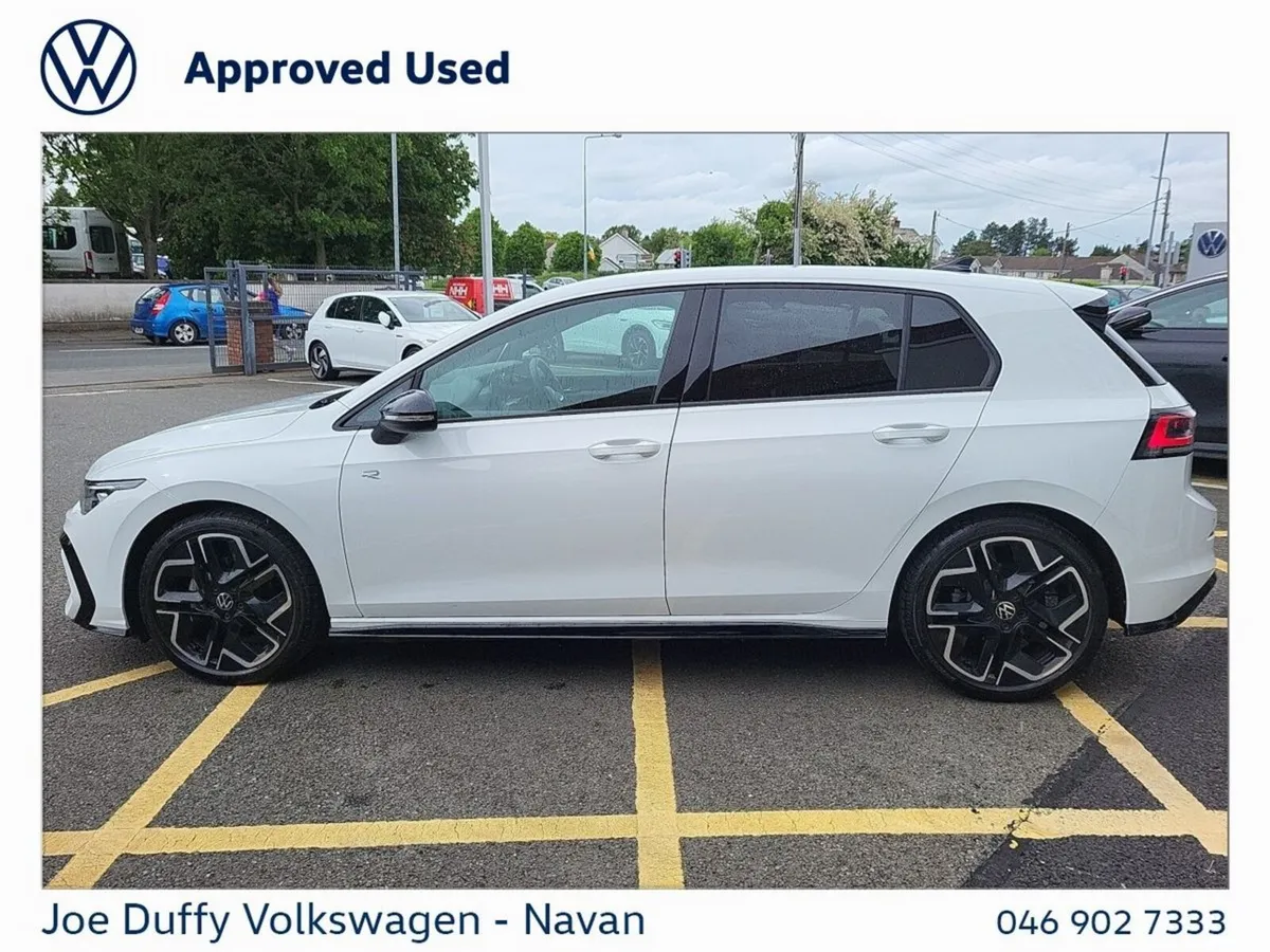 Volkswagen Golf Estate, Diesel, 2025, White