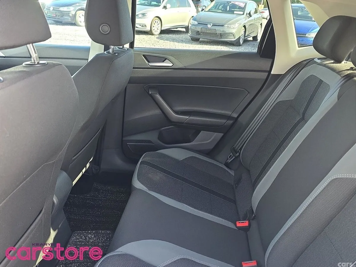 Volkswagen Polo Hatchback, Petrol, 2018, Black