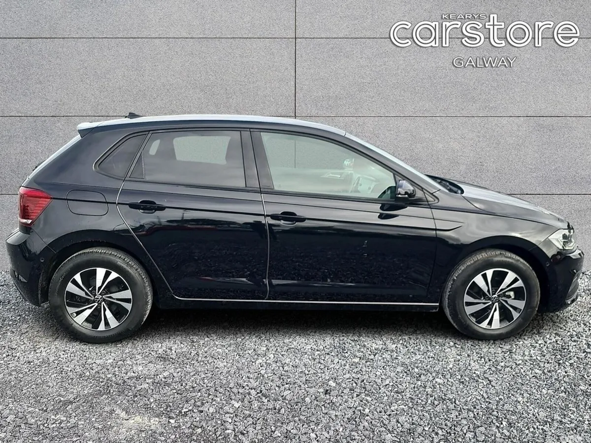 Volkswagen Polo Hatchback, Petrol, 2021, Black