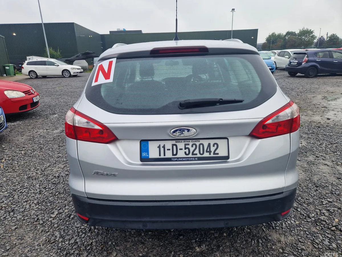 Ford Focus Estate, Petrol, 2011, Silver