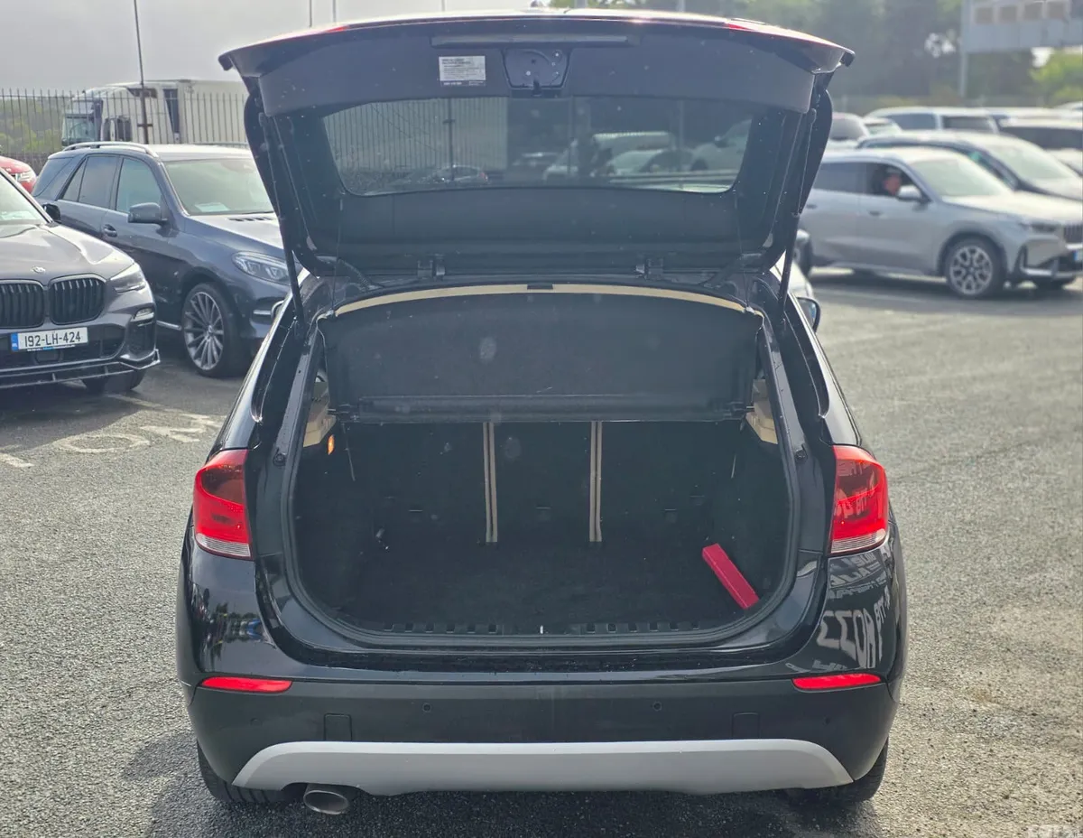 BMW X1 Hatchback, Diesel, 2011, Black