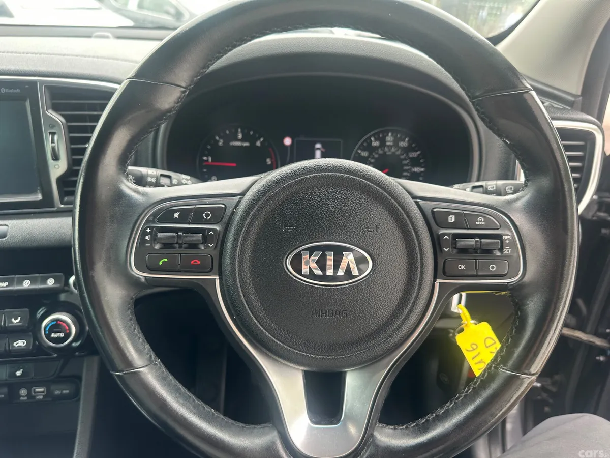 Kia Sportage SUV, Diesel, 2016, Silver