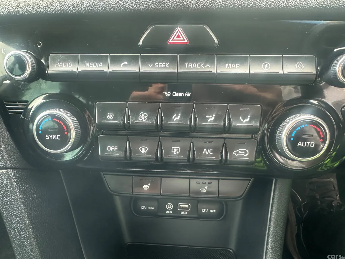 Kia Sportage SUV, Diesel, 2016, Silver