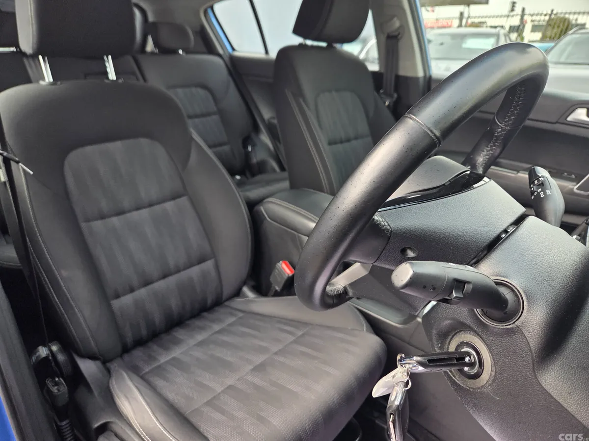 Kia Sportage SUV, Diesel, 2019, Blue