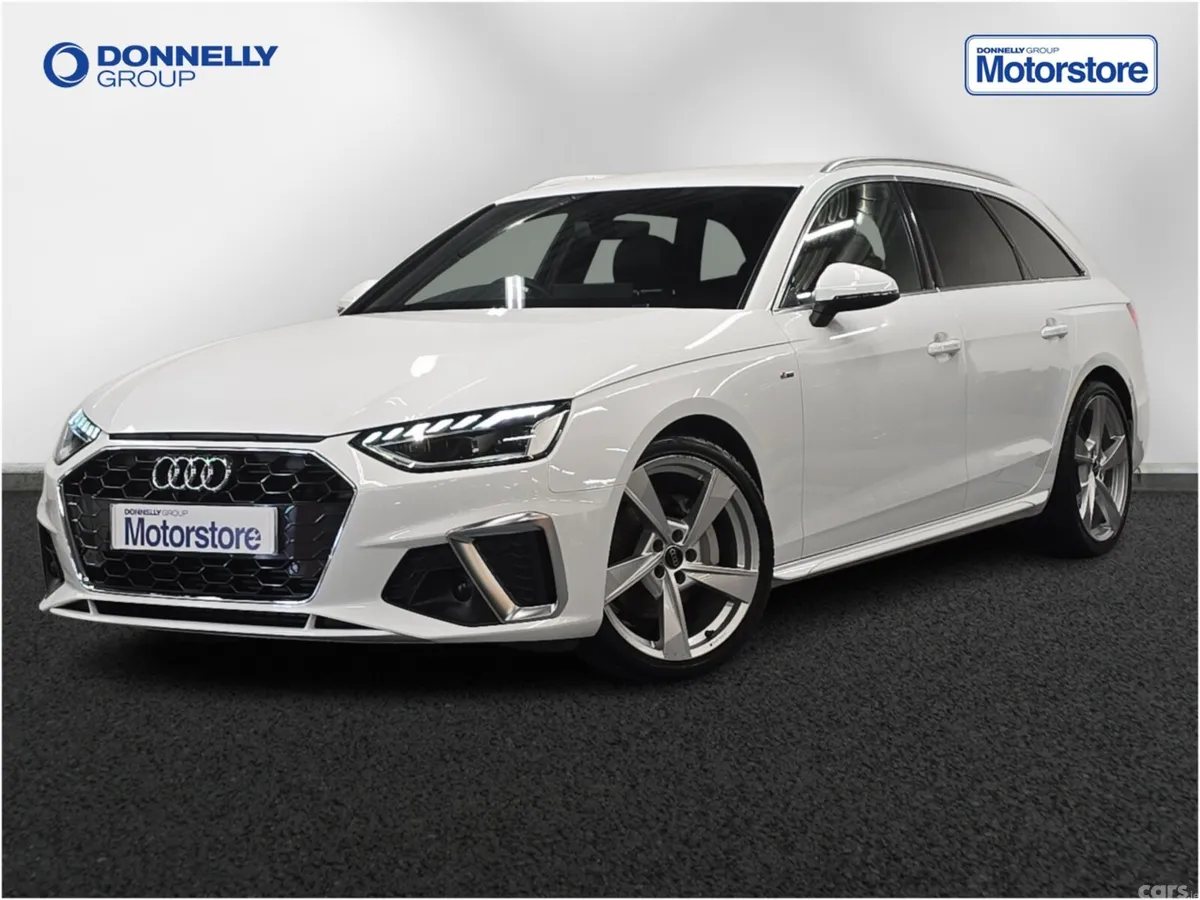 Audi A4 Estate, Petrol, 2024, White