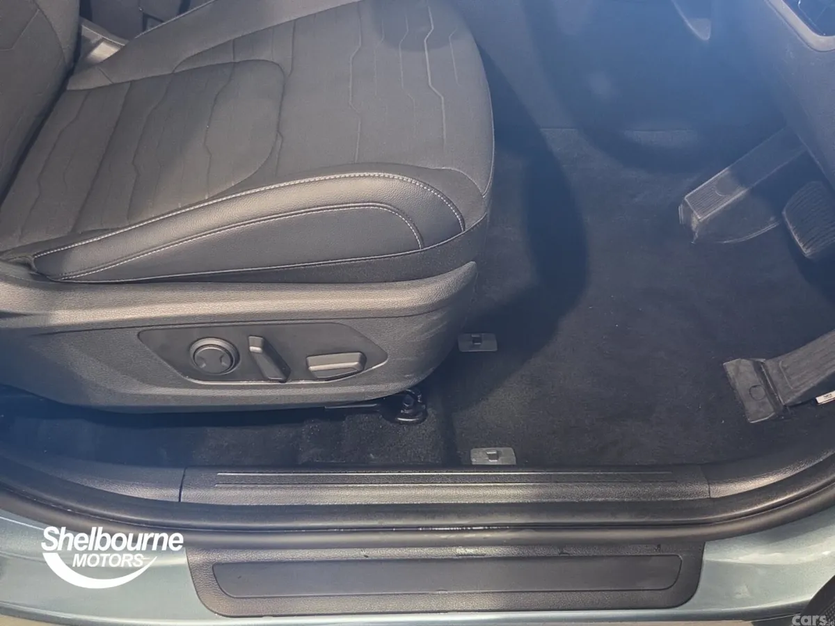 Kia Sportage SUV, Petrol, 2025, Grey