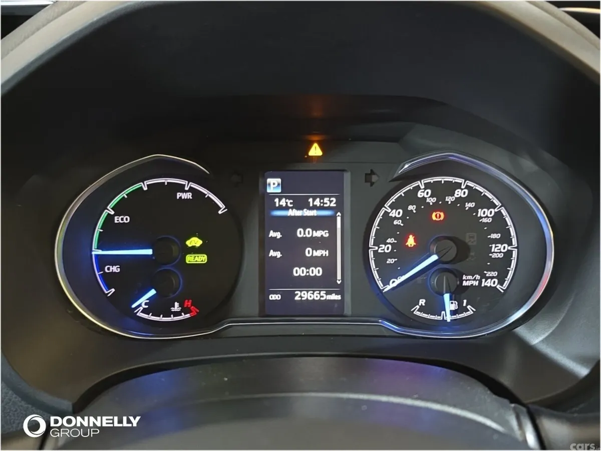 Toyota Yaris Hatchback, Petrol Hybrid, 2020, Red