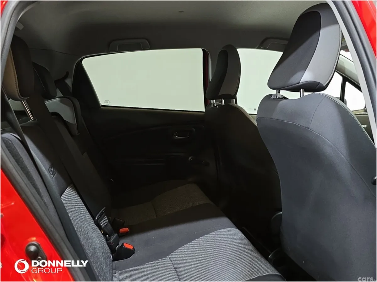 Toyota Yaris Hatchback, Petrol Hybrid, 2020, Red