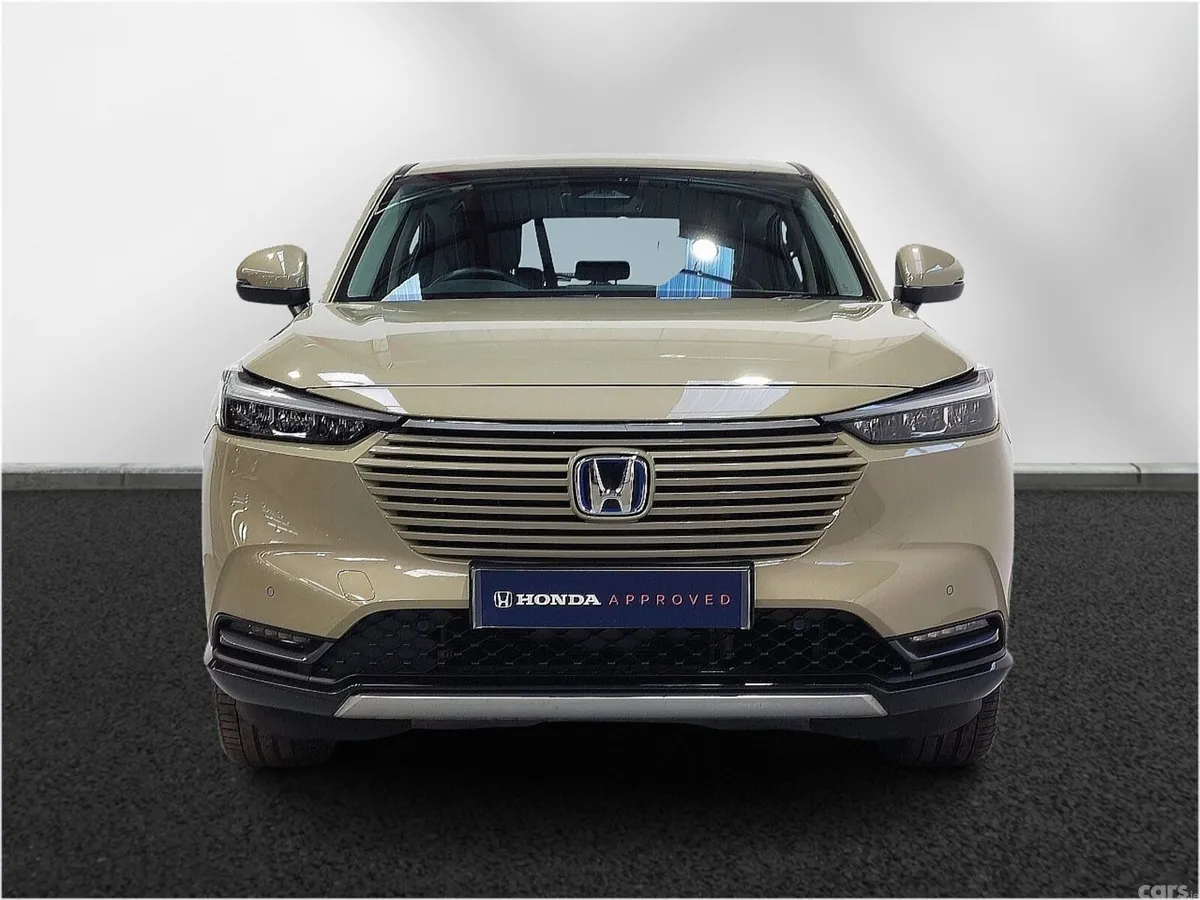 Honda HR-V Hatchback, Petrol Hybrid, 2023, Beige