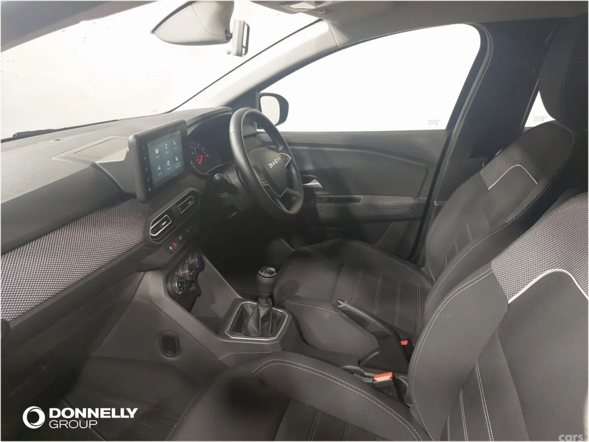 Dacia Sandero Hatchback, Petrol, 2024, Blue