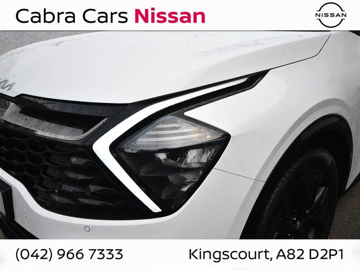 Kia Sportage SUV, Petrol Plug-in Hybrid, 2025, White