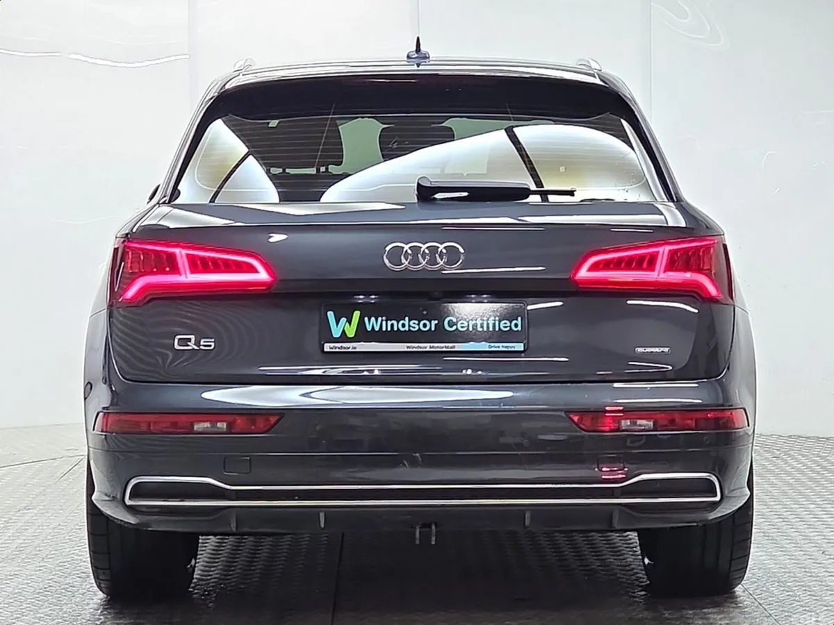 Audi Q5 SUV, Petrol Plug-in Hybrid, 2021, Grey