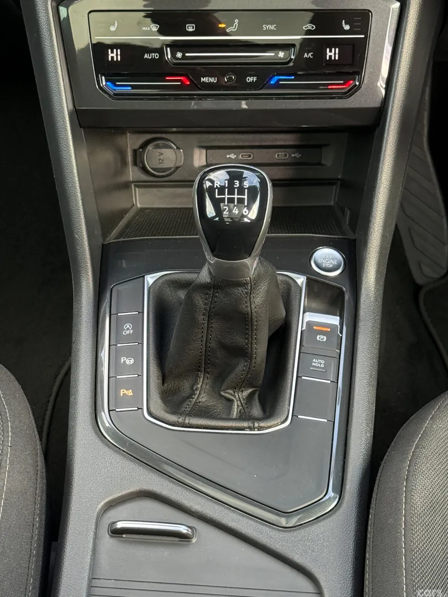 Volkswagen Tiguan SUV, Diesel, 2022, Grey