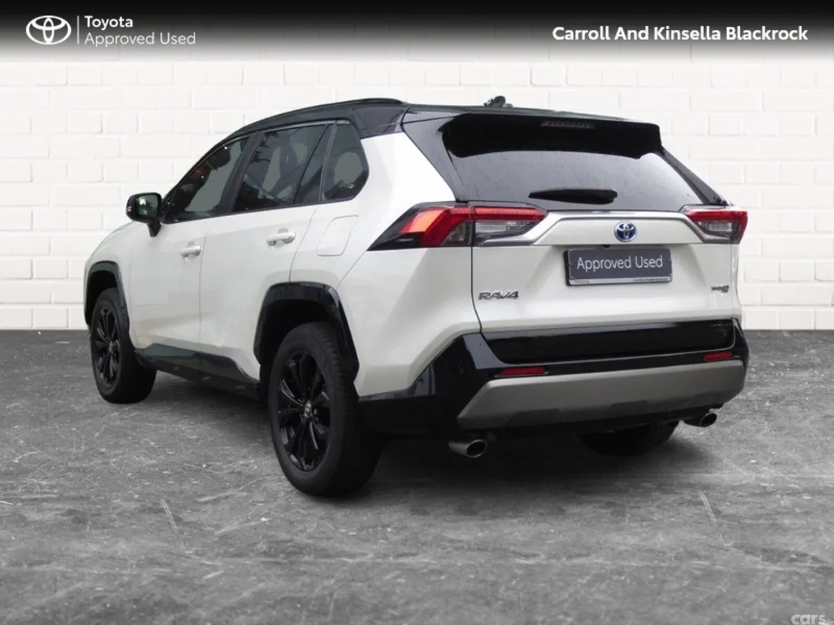 Toyota RAV4 SUV, Petrol Hybrid, 2021, White