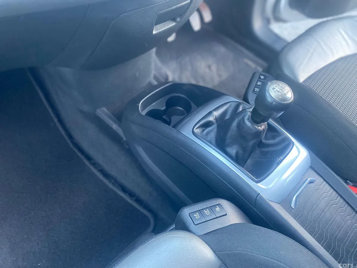 Citroen C4 Hatchback, Diesel, 2014, Silver