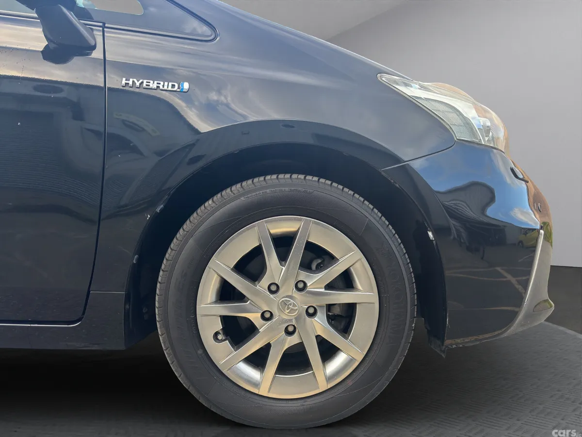 Toyota Prius MPV, Petrol Hybrid, 2013, Black