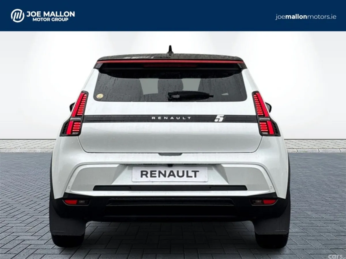Renault 5 E-Tech Hatchback, Electric, 2026, White
