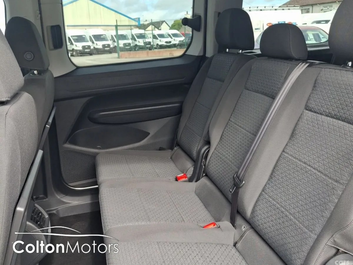 Ford Tourneo Connect MPV, Diesel, 2025, Grey