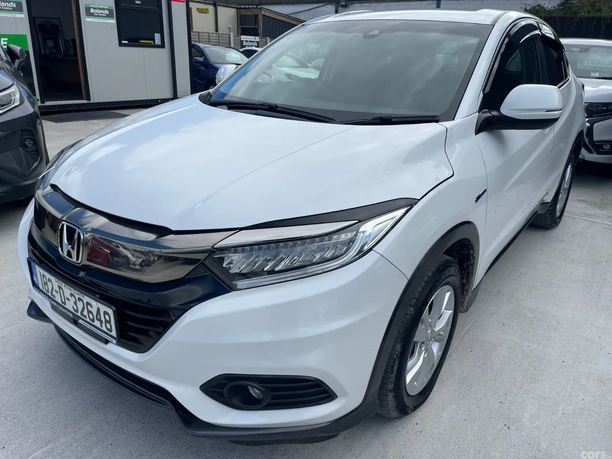 Honda Vezel SUV, Petrol Hybrid, 2018, White
