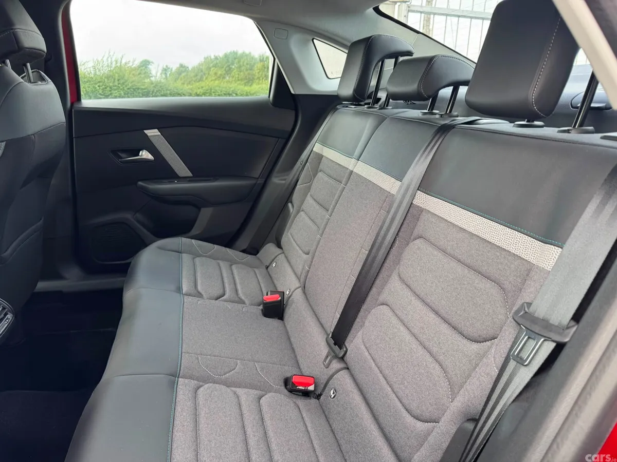 Citroen C4 Hatchback, Petrol, 2024, Red