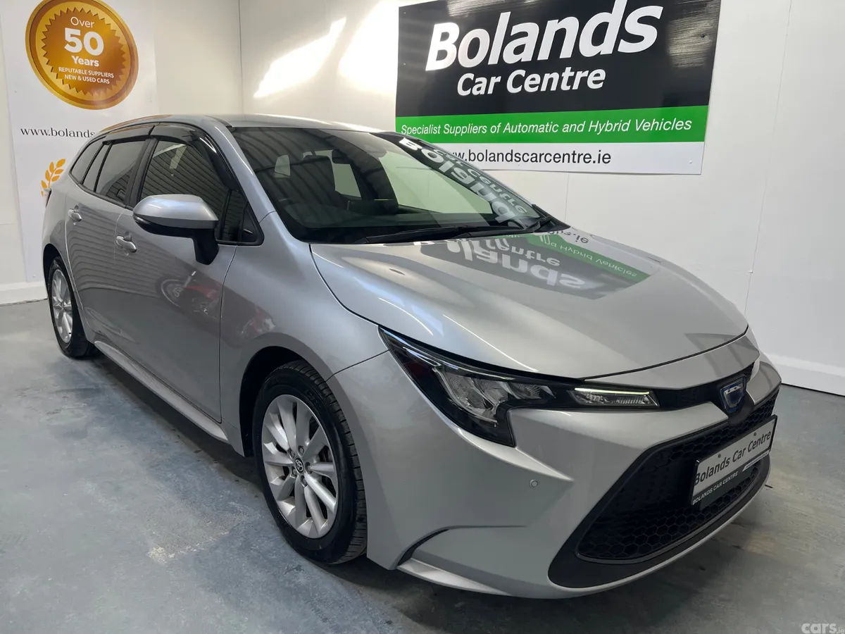 Toyota Corolla Estate, Petrol Hybrid, 2022, Blue