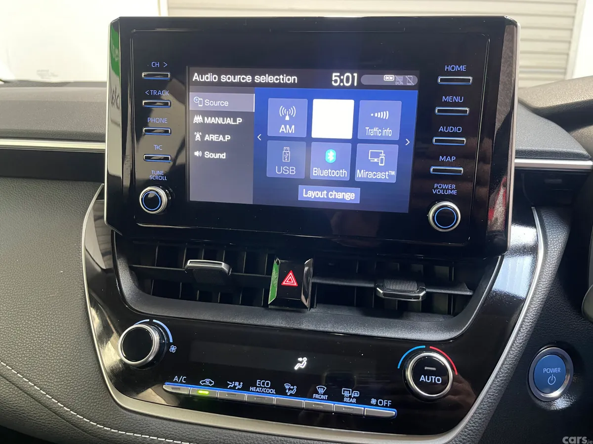 Toyota Corolla Estate, Petrol Hybrid, 2022, Blue