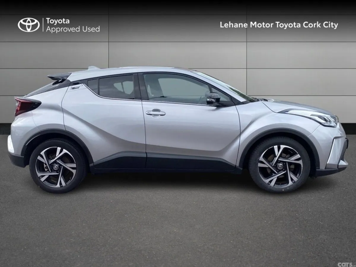 Toyota C-HR SUV, Petrol Hybrid, 2023, Grey