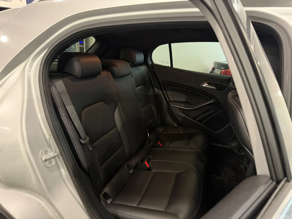 Mercedes-Benz GLA SUV, Petrol, 2017, Silver