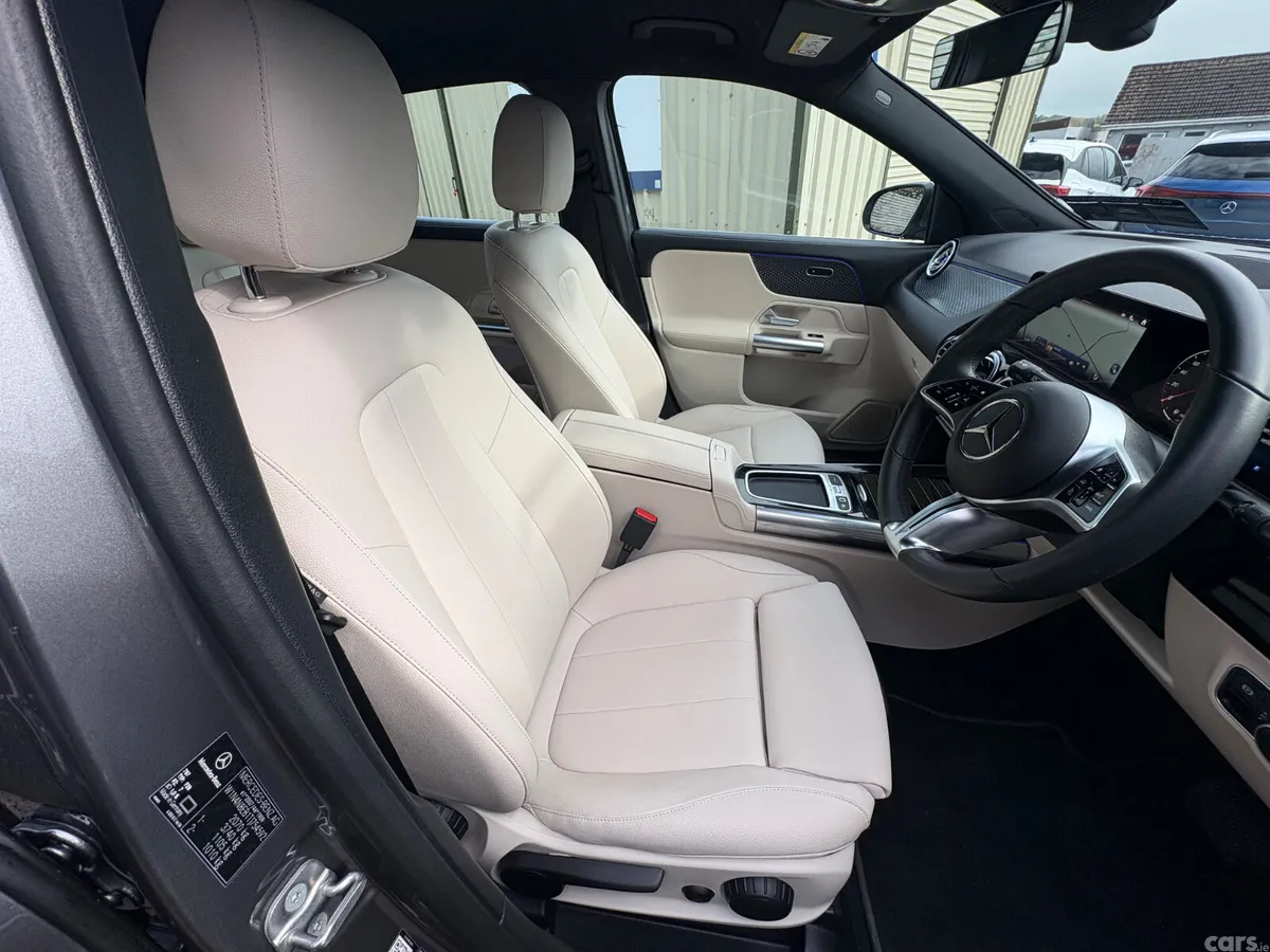 Mercedes-Benz GLA SUV, Petrol, 2025, Grey
